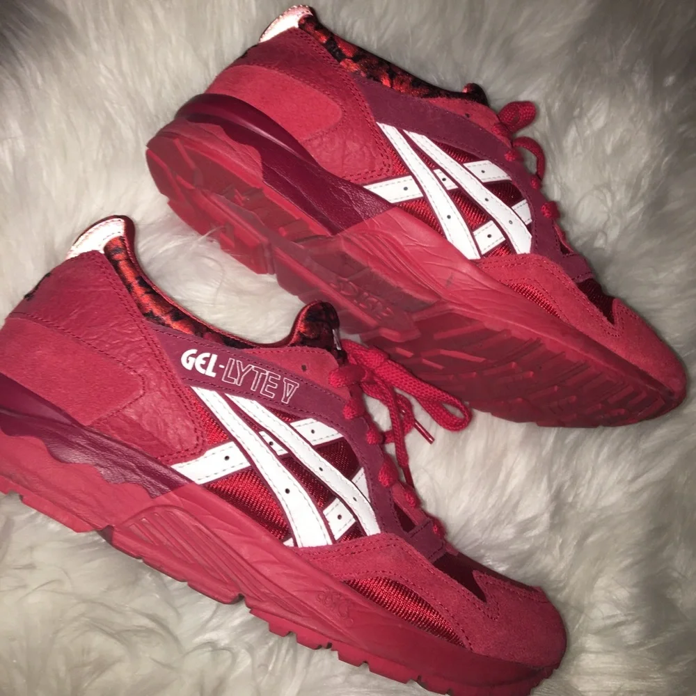 Asics Gel-Lyte V. Valentines Day edition.